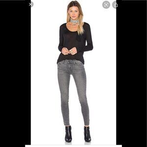 Frame Le Skinny de Jeanne Highline Jeans Size 24